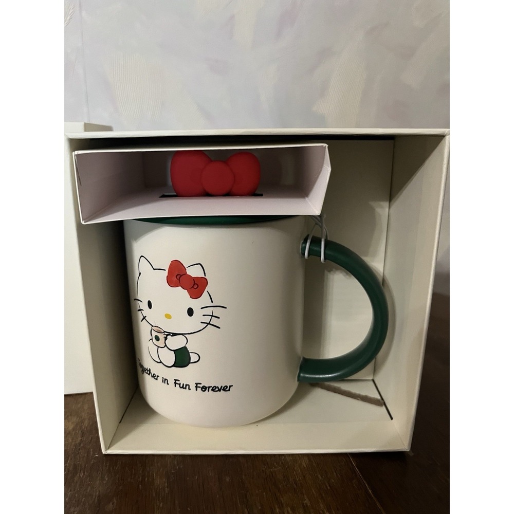 Starbucks x Hello Kitty 2025 Ceramic Mug‎ 16 oz – Limited Holiday Edition NEW
